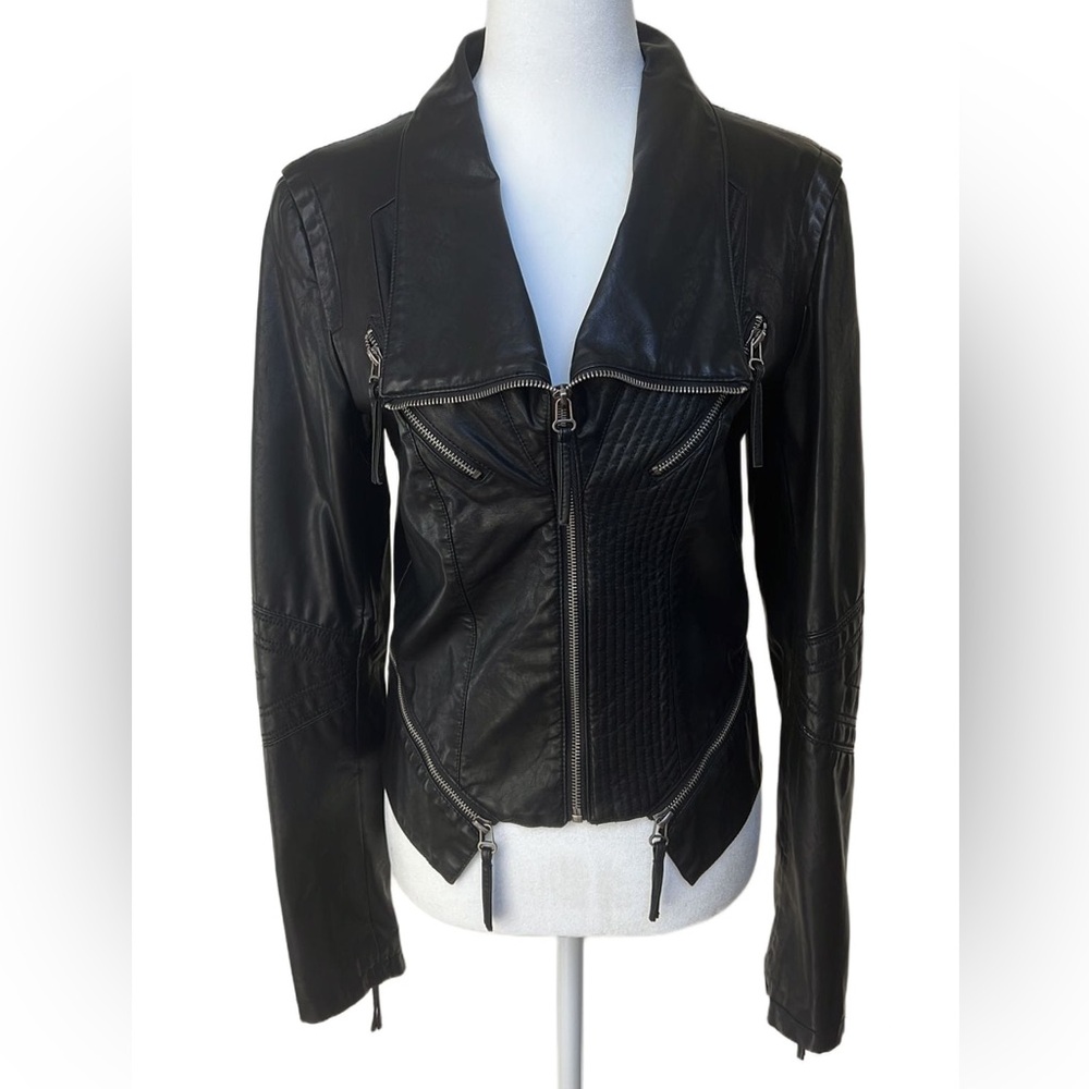 Lulu’s Vegan Leather Jacket - M